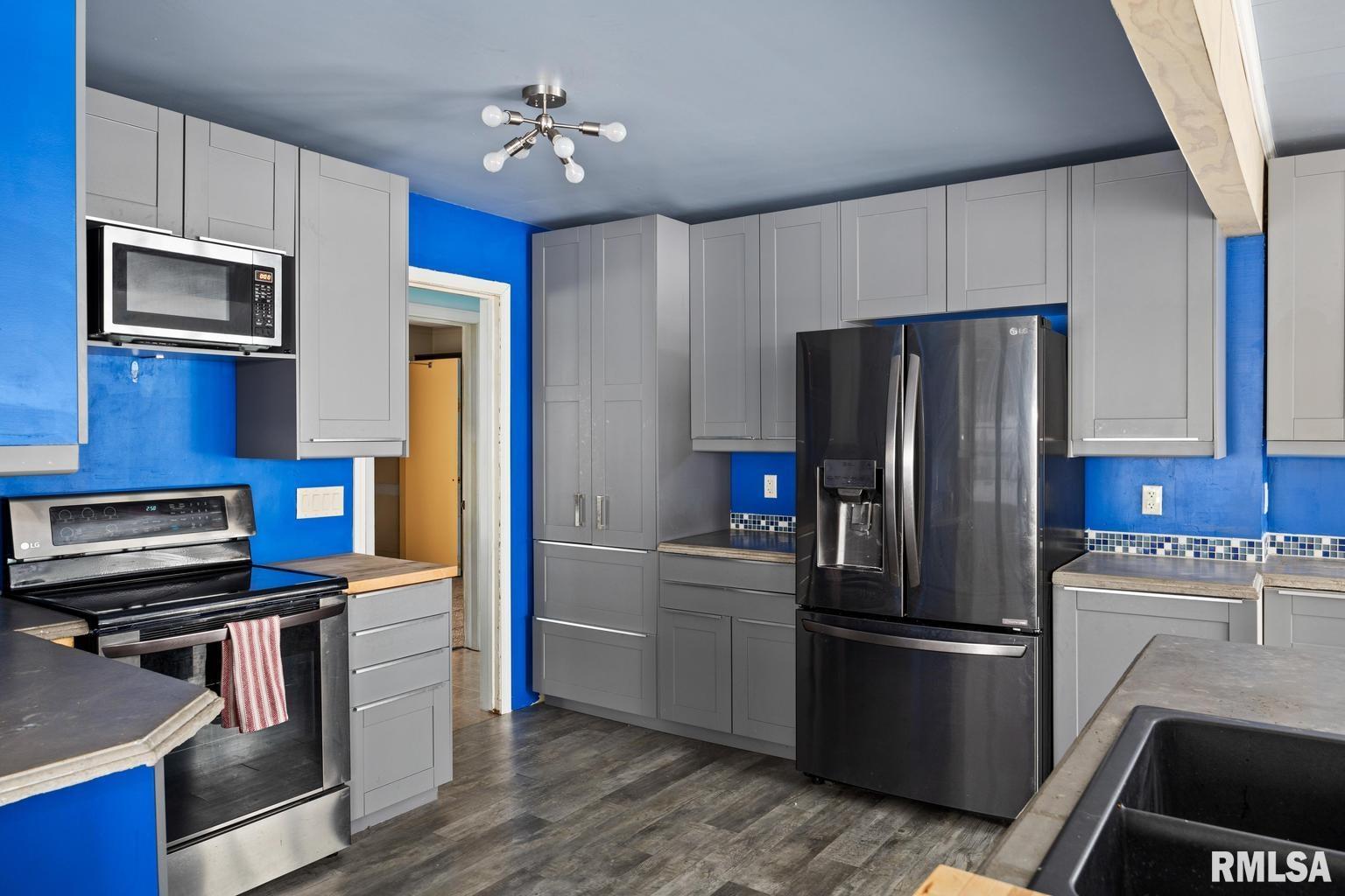 8653 North Picture Ridge Road Peoria, IL 61615 - Photo 14 of 36 Gallery Image 14