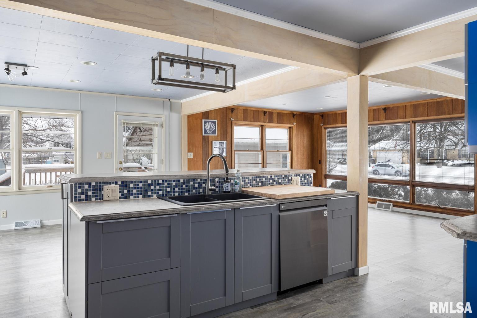 8653 North Picture Ridge Road Peoria, IL 61615 - Photo 15 of 36 Gallery Image 15