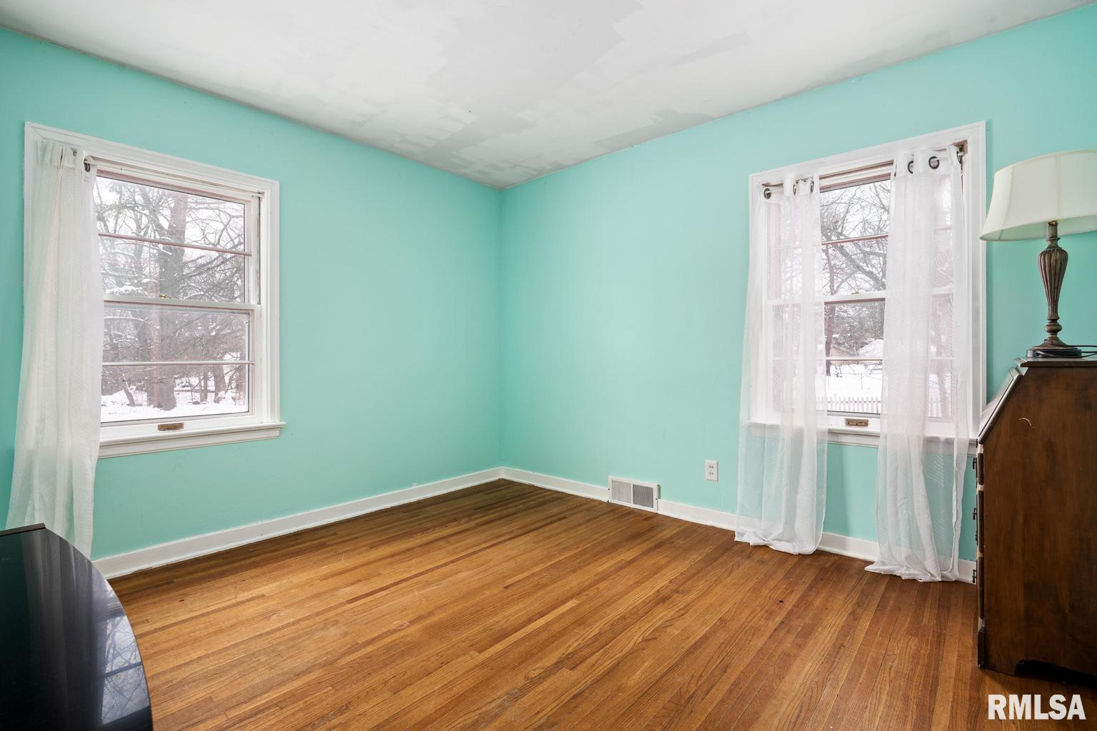 8653 North Picture Ridge Road Peoria, IL 61615 - Photo 18 of 36 Gallery Image 18