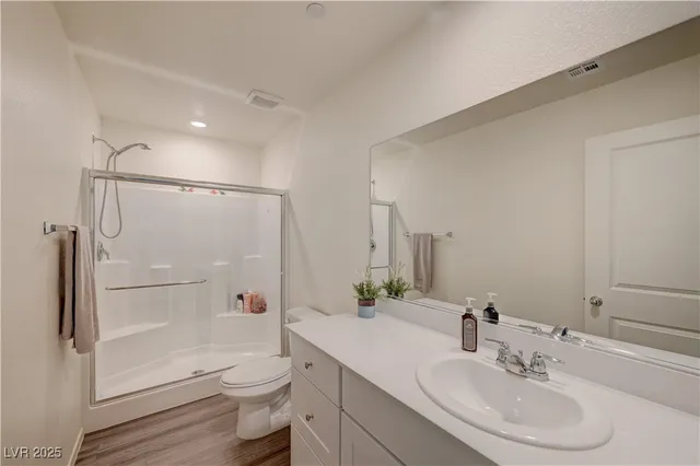 $359,999 | 542 Foothill Cove Lane, Henderson, NV 89002