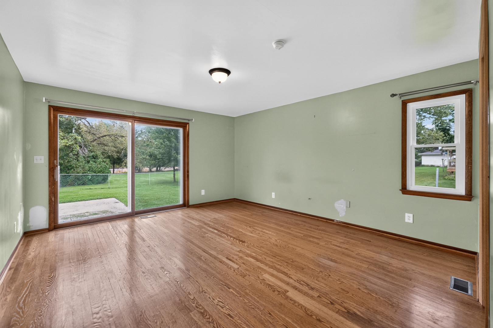 32836 Genoa Road Genoa, IL 60135 - Photo 28 of 87 Gallery Image 28