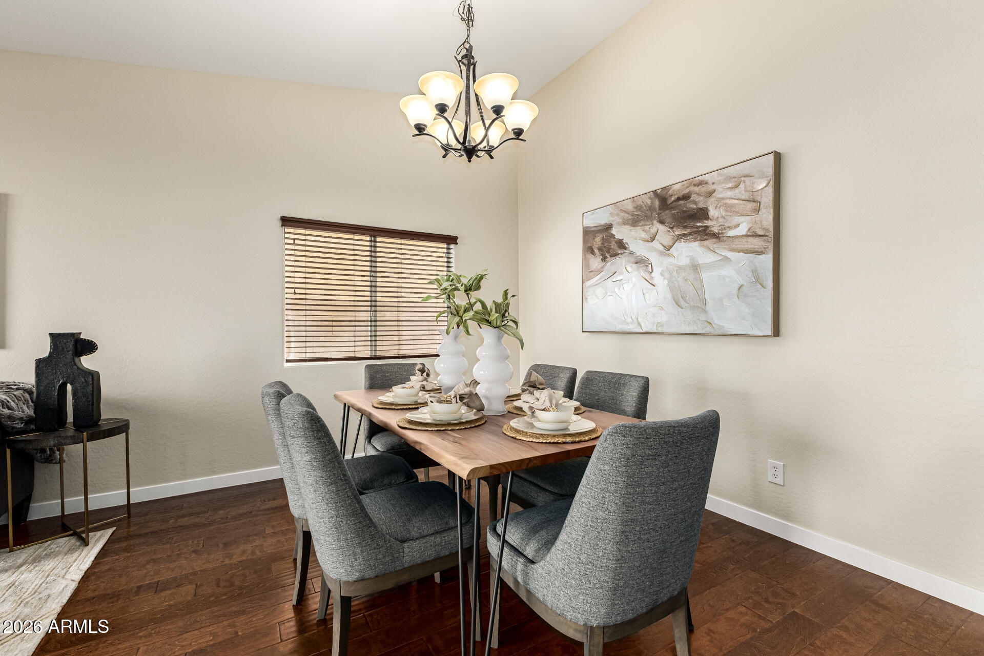 2531 East Electra Lane Phoenix, AZ 85024 - Photo 11 of 38 11-Electra