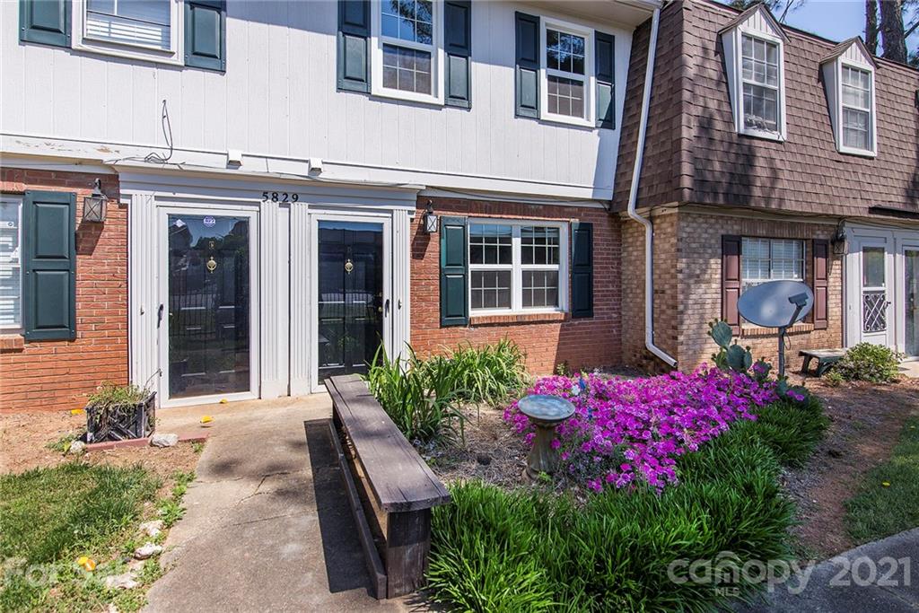 5829 Hunting Ridge Lane Charlotte, NC 28212 - Photo 17 of 18 Gallery Image 17
