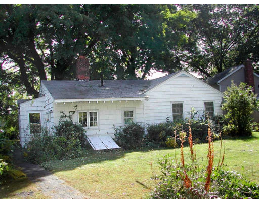 226 River Road Agawam, MA 01001 - Photo 1 of 1 Gallery Image 1