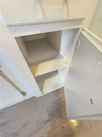 $1,200 | 1075 East Desert Inn Road, Unit 4, Las Vegas, NV 89109