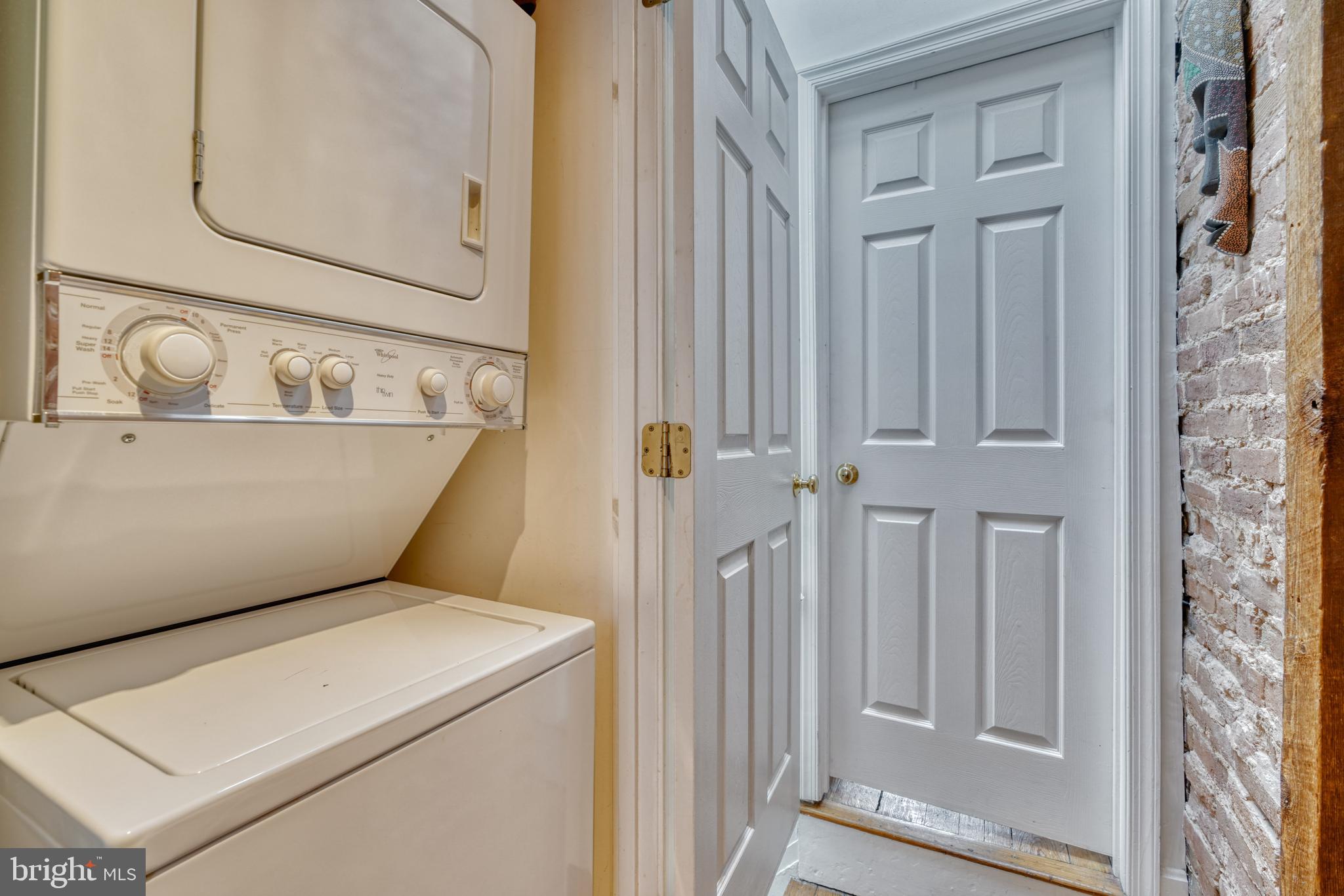 1409 Covington Street Baltimore, MD 21230 - Photo 25 of 31 Upper Level Laundry