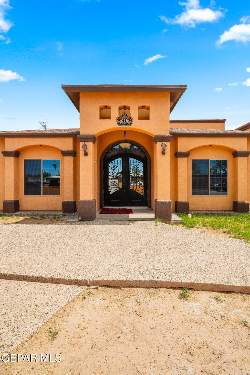 248 South Moon Road Socorro, TX 79927 - Photo 5 of 63 IMG_3014