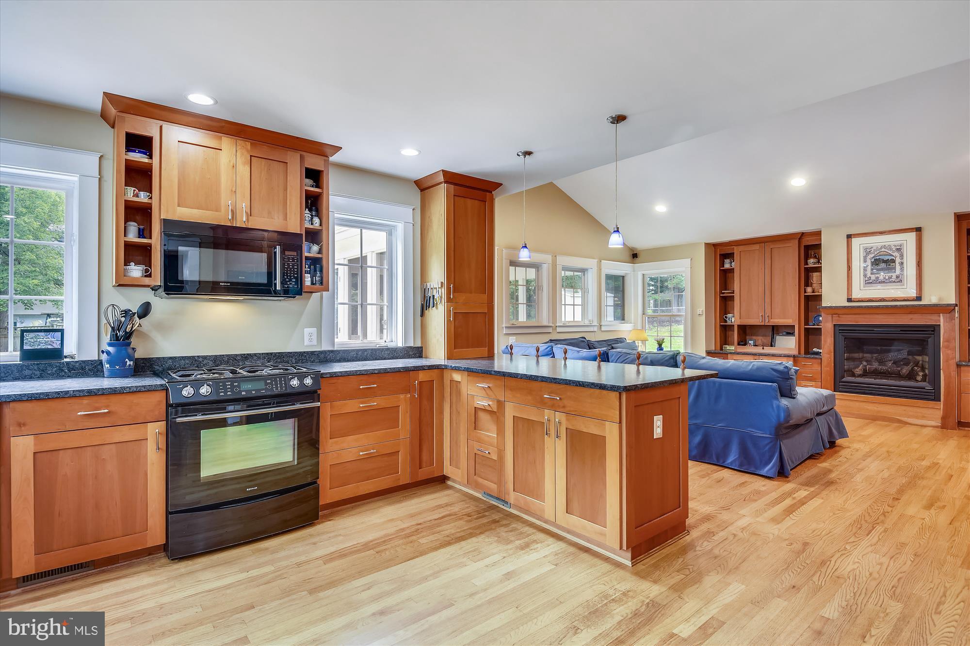 1916 Foxhall Road McLean, VA 22101 - Photo 1 of 43 Gallery Image 1