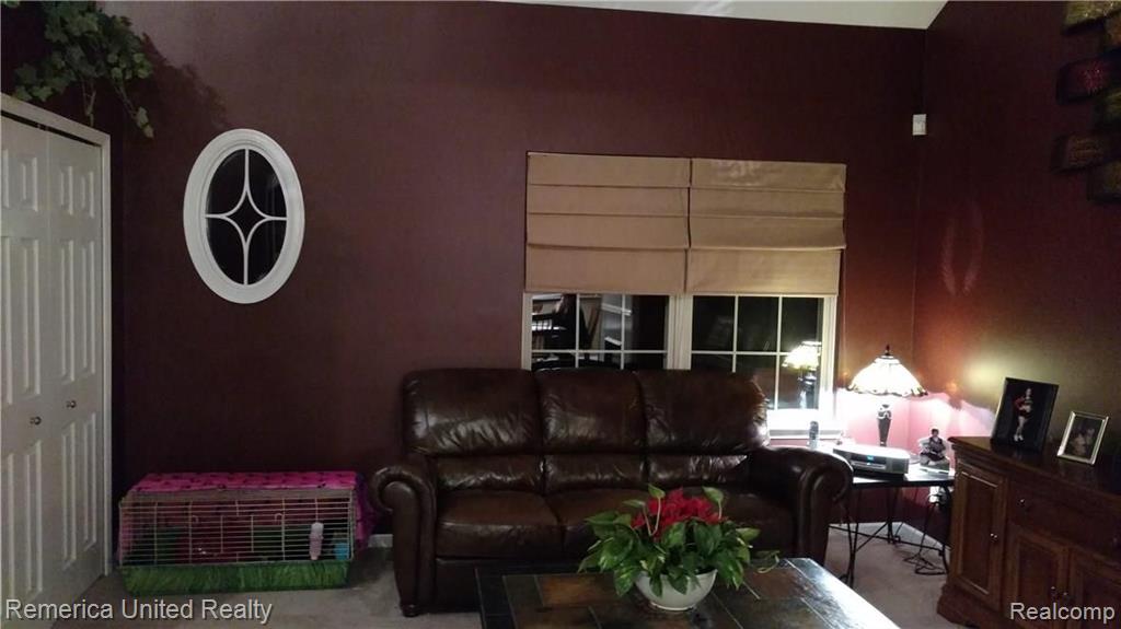 16890 Farmington Road, Unit 45 Livonia, MI 48154 - Photo 2 of 16