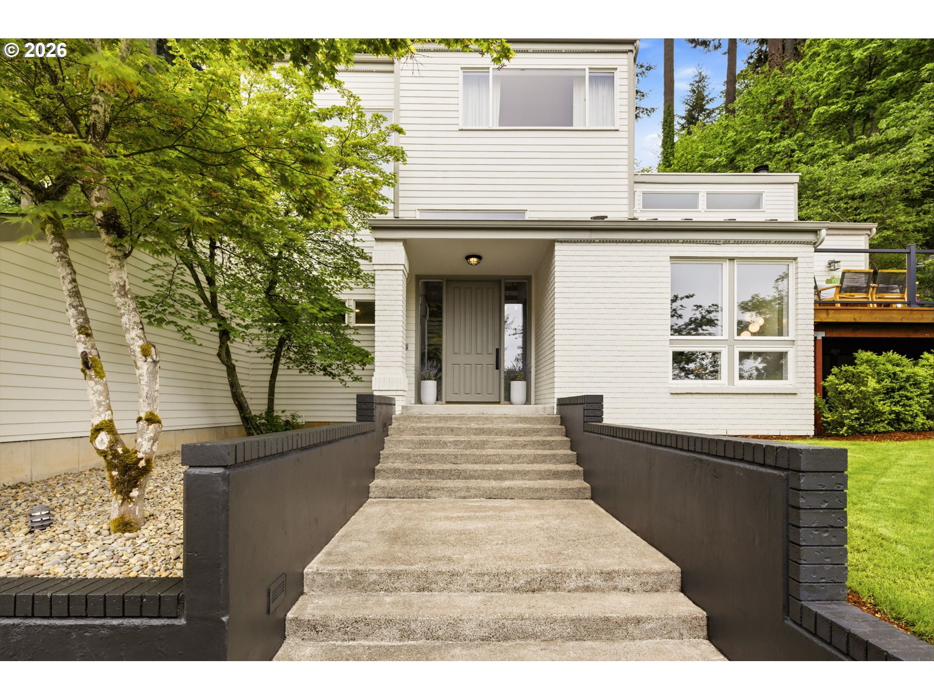 3018 Ashley Loop Eugene, OR 97405 - Photo 4 of 48