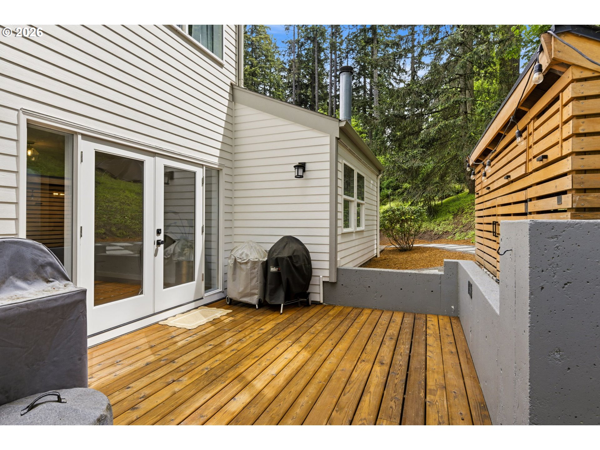 3018 Ashley Loop Eugene, OR 97405 - Photo 41 of 48 Deck