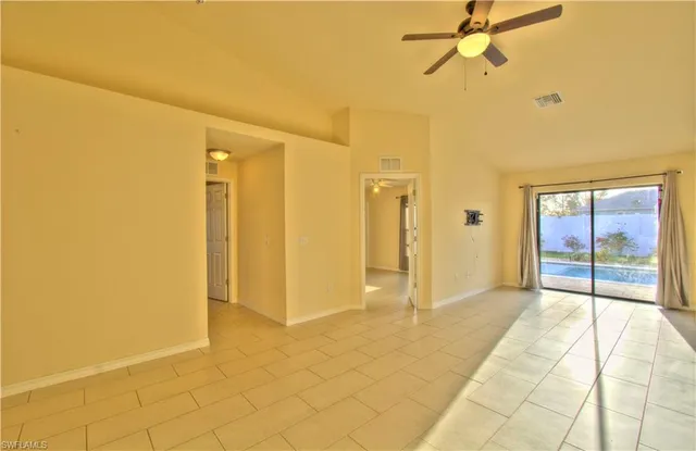 $1,950 | 512 Skyline Boulevard, Cape Coral, FL 33991