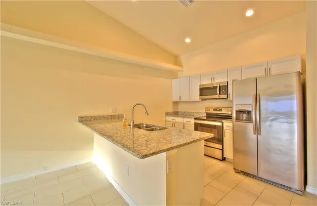 $1,950 | 512 Skyline Boulevard, Cape Coral, FL 33991