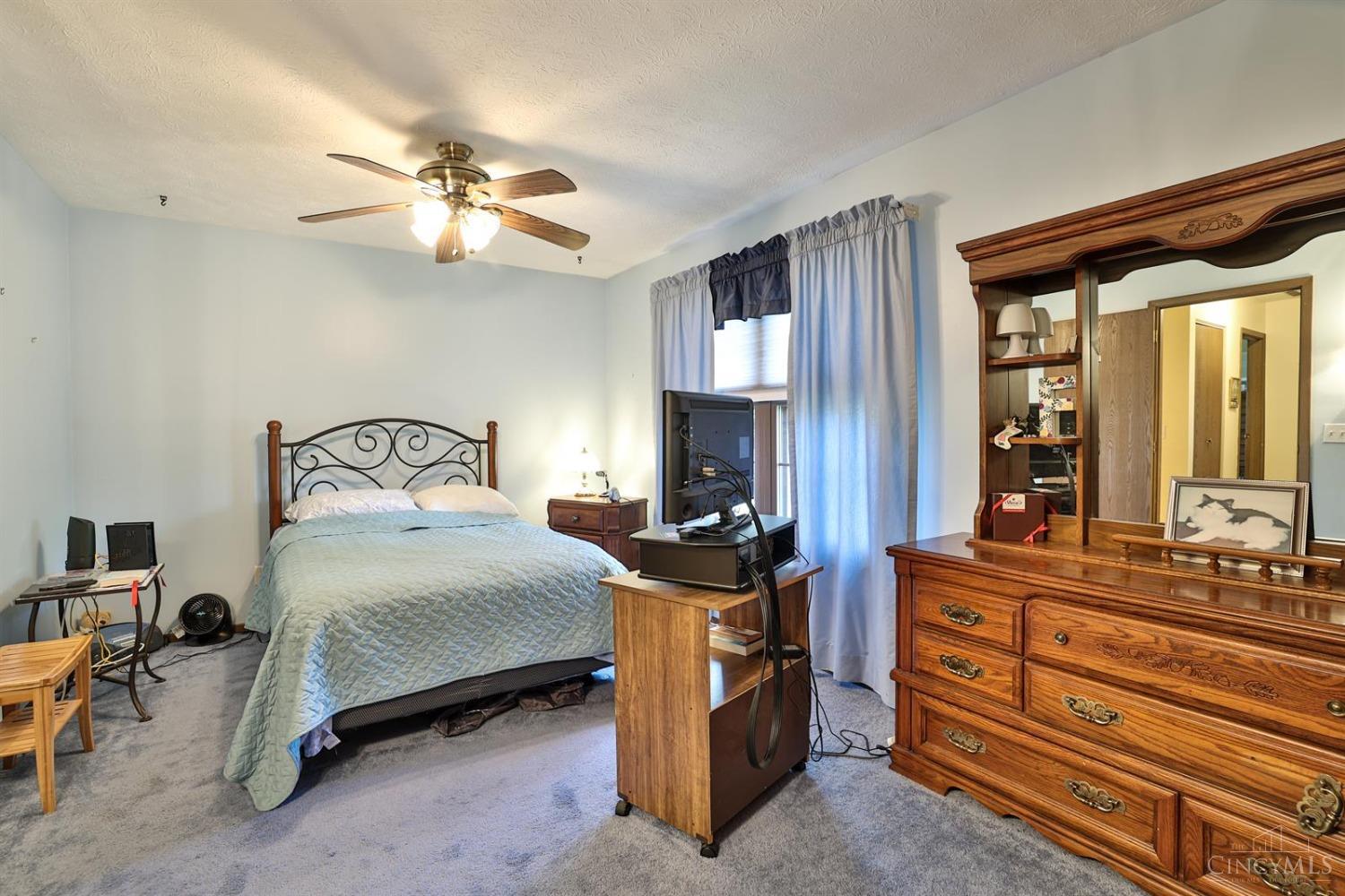 1680 Devils Backbone Road, Unit 10 Cincinnati, OH 45233 - Photo 12 of 23