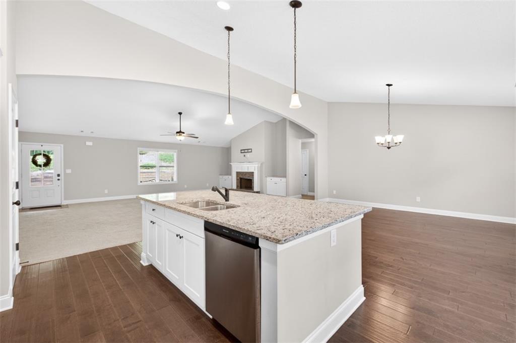 561 Oconee Lane Commerce, GA 30529 - Photo 14 of 52