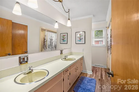 $399,000 | 2430 Old Cedarwood Drive, Concord, NC 28027