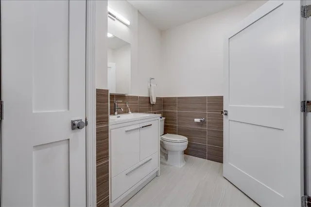 $600,000 | 26 Ave At Port Imperial, Unit 213, West New York, NJ 07093