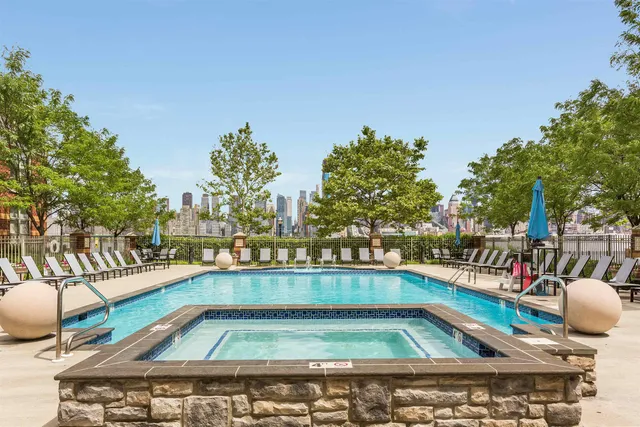 $600,000 | 26 Ave At Port Imperial, Unit 213, West New York, NJ 07093