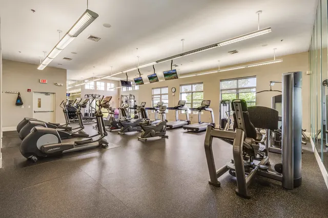 $600,000 | 26 Ave At Port Imperial, Unit 213, West New York, NJ 07093