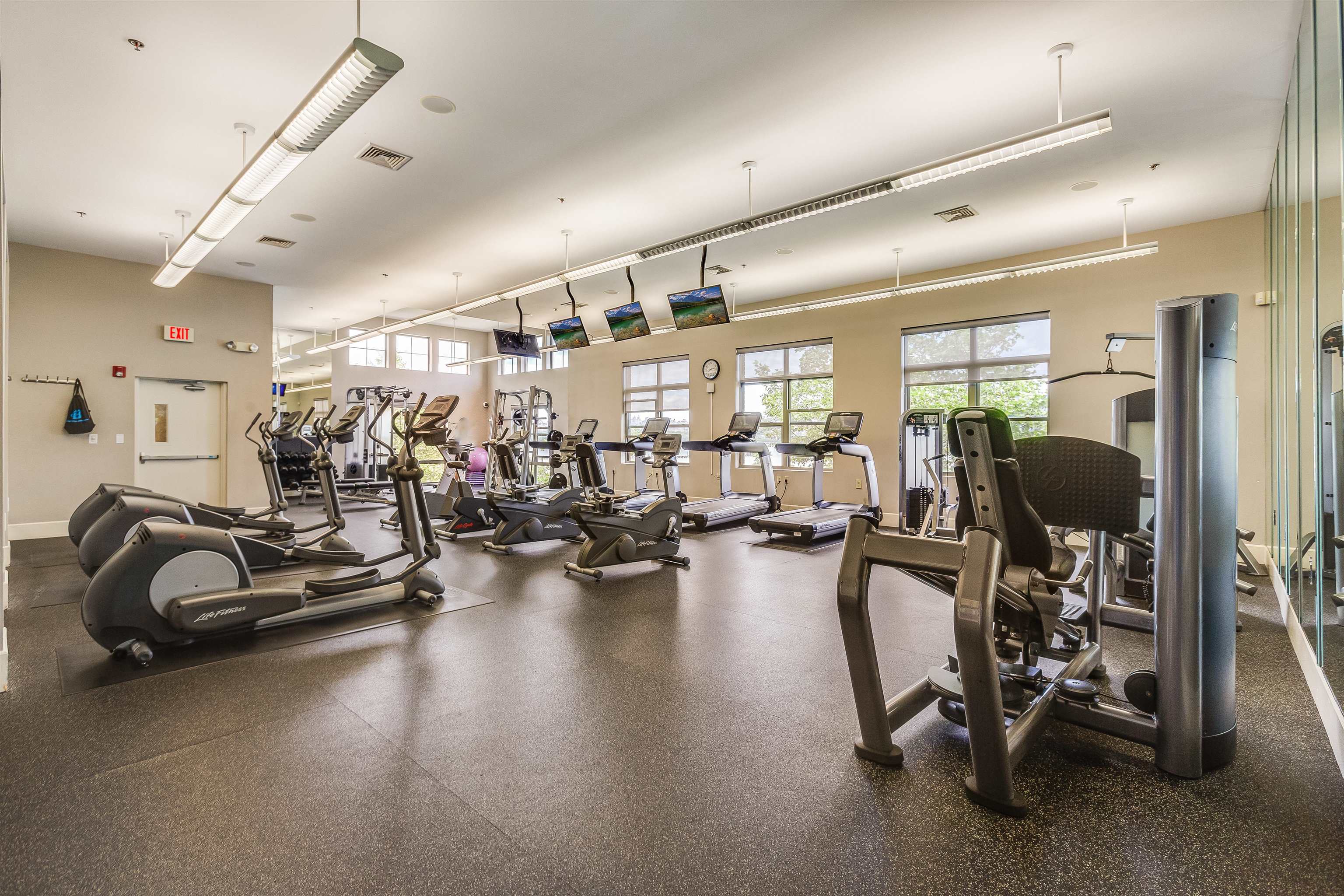 26 Ave At Port Imperial, Unit 213 West New York, NJ 07093 - Photo 30 of 31