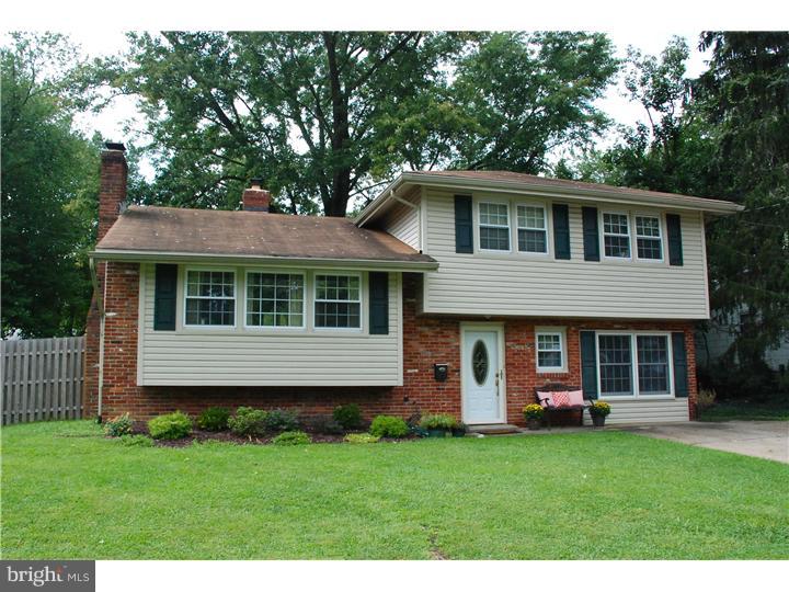 807 Richard Road Cherry Hill, NJ 08034 - Photo 1 of 25