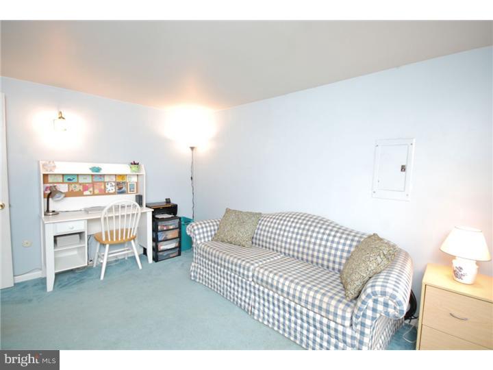 807 Richard Road Cherry Hill, NJ 08034 - Photo 13 of 25 Bedroom 4
