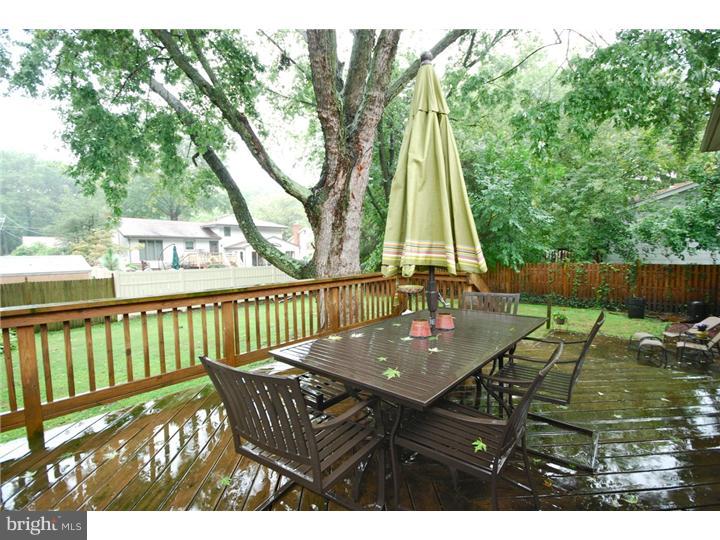 807 Richard Road Cherry Hill, NJ 08034 - Photo 22 of 25 Deck