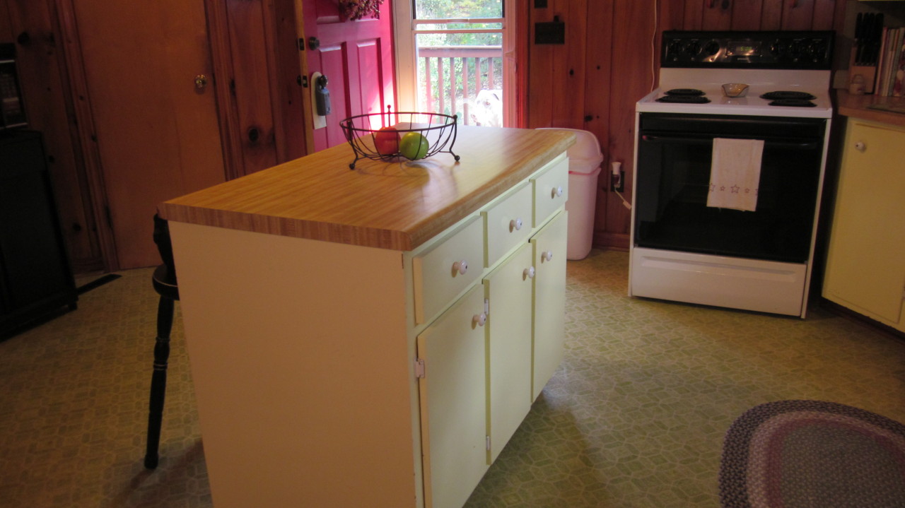 18 White Oak Road Boones Mill, VA 24065 - Photo 10 of 32 Kitchen