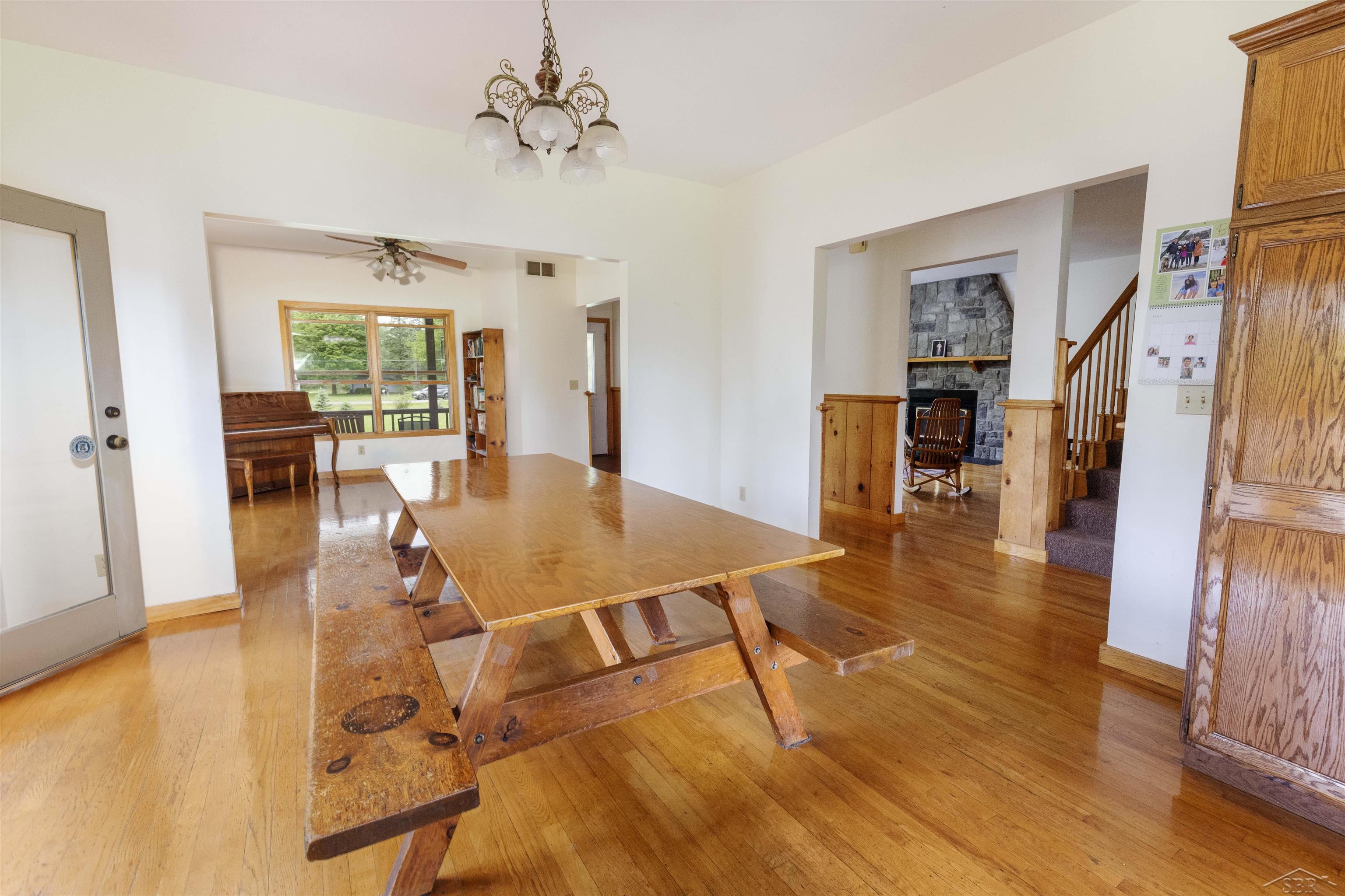 3662 Hackett Road Saginaw, MI 48603 - Photo 28 of 61 50143967-6b5b17c1-10ae-4350-ae2b-f6a19c4be6e2.JPG