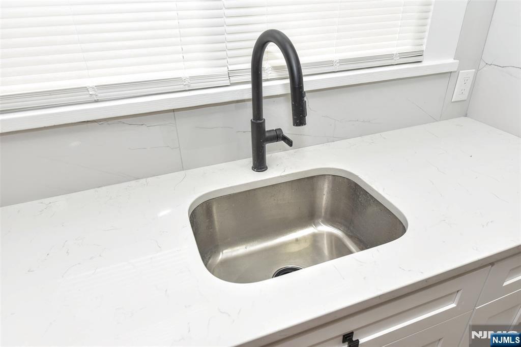 134 North 8th Street Paterson, NJ 07522 - Photo 7 of 22