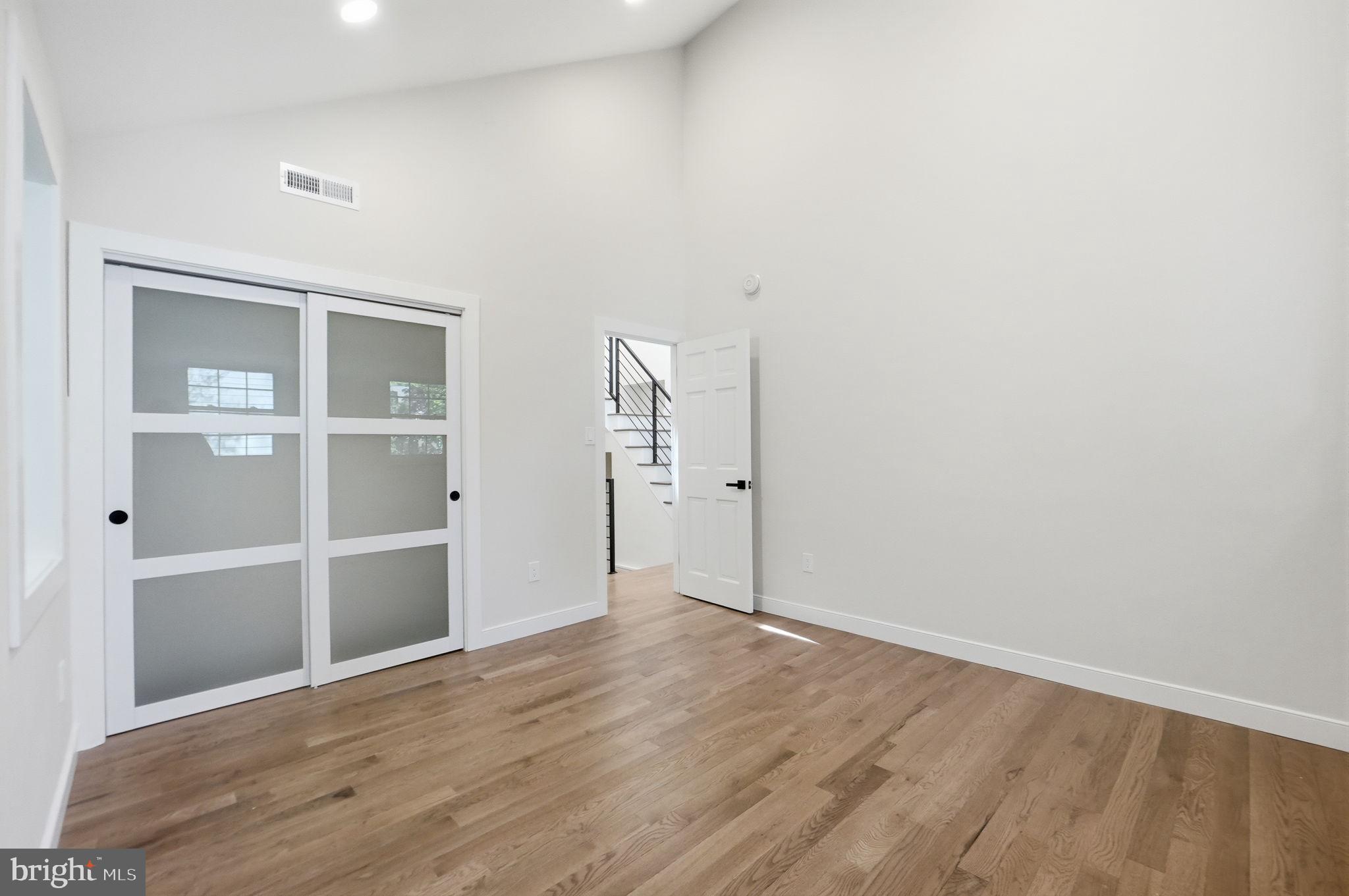 5121 Wissioming Road Bethesda, MD 20816 - Photo 33 of 41 3rd Bedroom