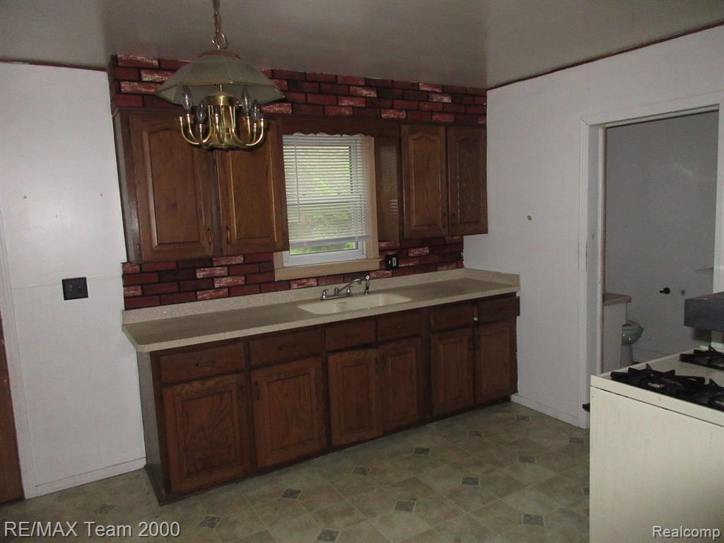 604 Smith Street Monroe, MI 48161 - Photo 17 of 24
