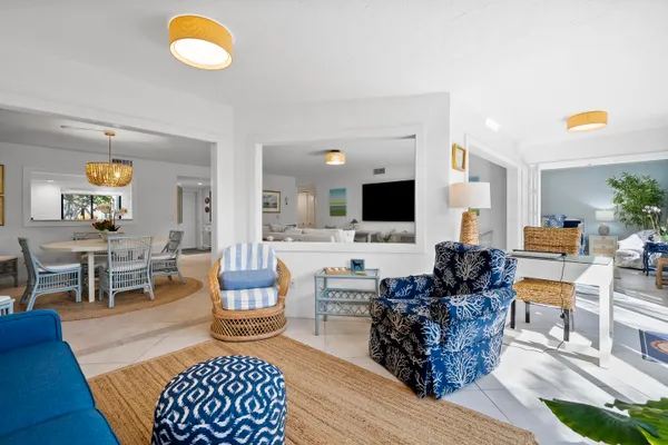 $300,000 | 5172 Southeast Club Way, Unit 108, Stuart, FL 34997