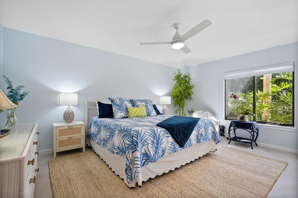 $300,000 | 5172 Southeast Club Way, Unit 108, Stuart, FL 34997