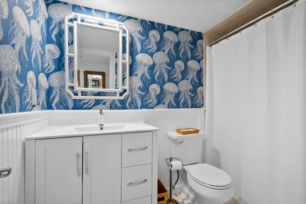 $300,000 | 5172 Southeast Club Way, Unit 108, Stuart, FL 34997