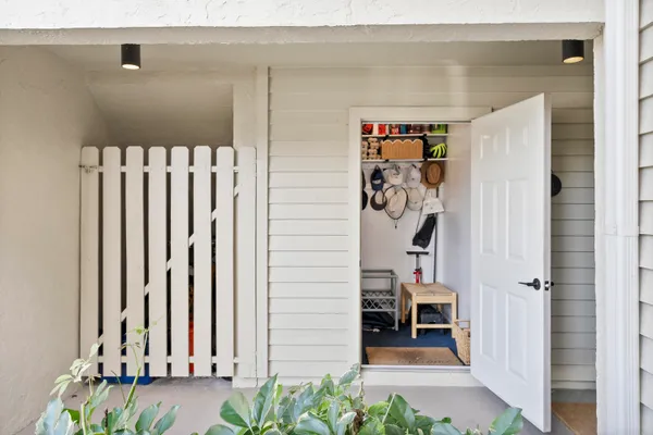 $300,000 | 5172 Southeast Club Way, Unit 108, Stuart, FL 34997