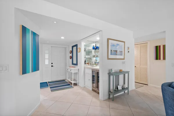 $300,000 | 5172 Southeast Club Way, Unit 108, Stuart, FL 34997