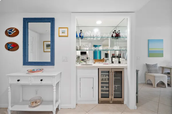 $300,000 | 5172 Southeast Club Way, Unit 108, Stuart, FL 34997