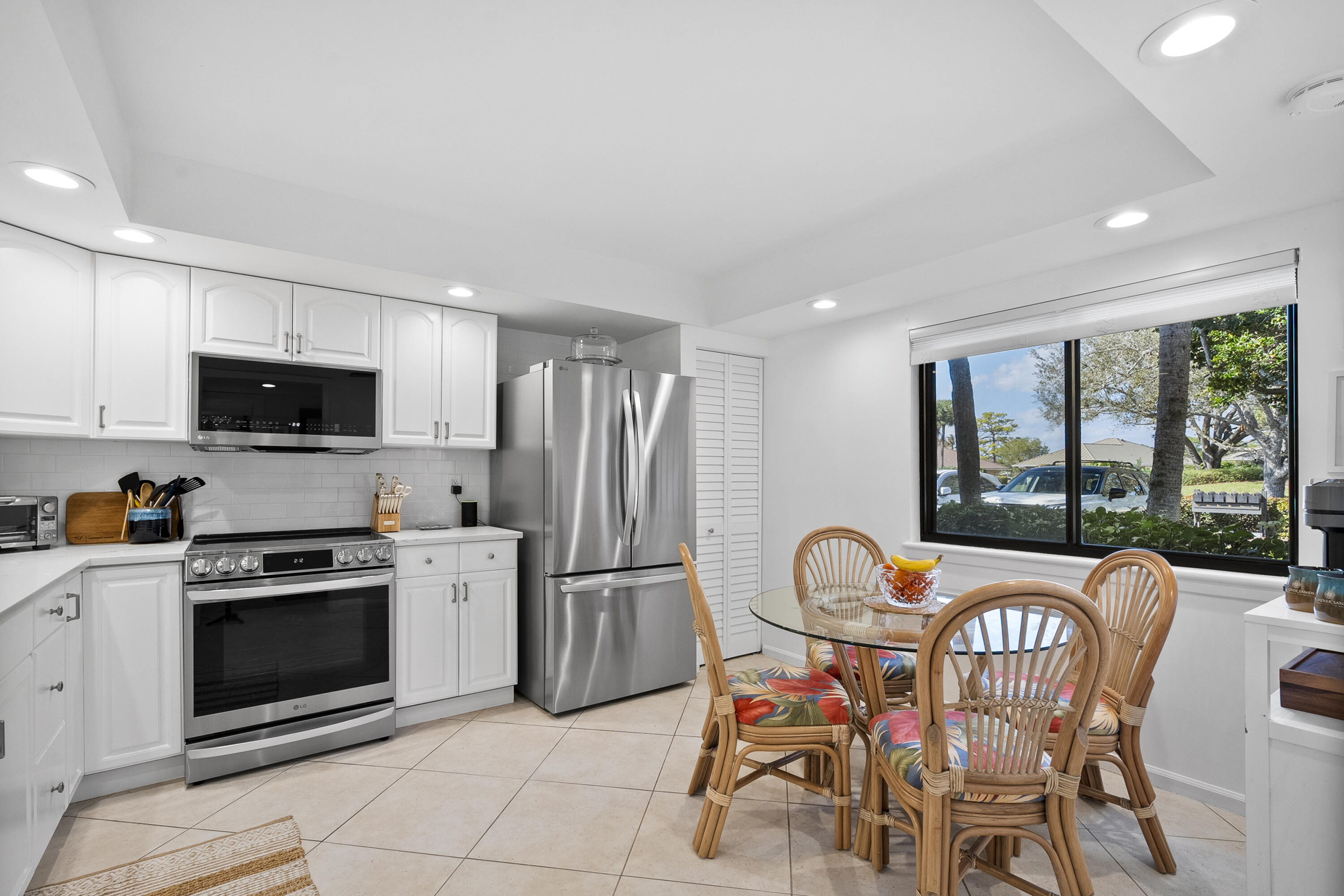 5172 Southeast Club Way, Unit 108 Stuart, FL 34997 - Photo 6 of 47 DSC00641