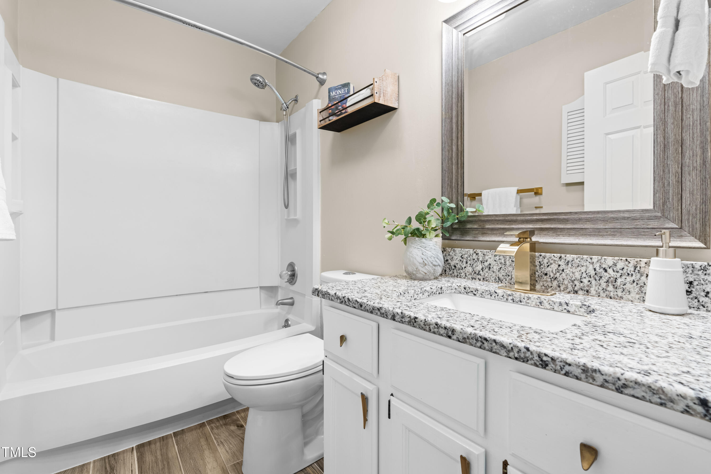 6104 New Market Way Raleigh, NC 27609 - Photo 25 of 38 DSC07115