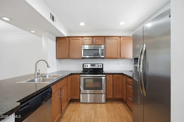 $319,900 | 715 South Ext Road, Unit 16, Mesa, AZ 85210