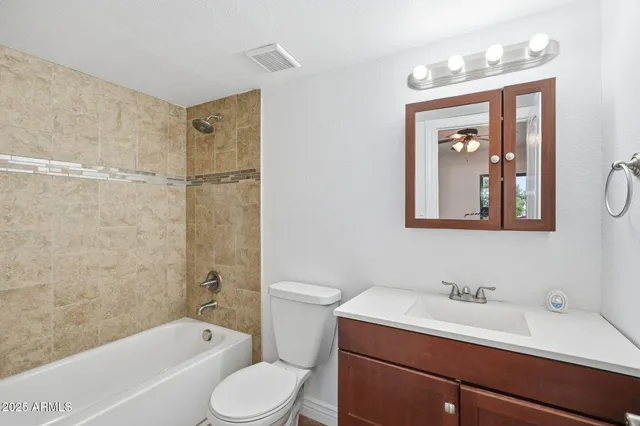 $319,900 | 715 South Ext Road, Unit 16, Mesa, AZ 85210