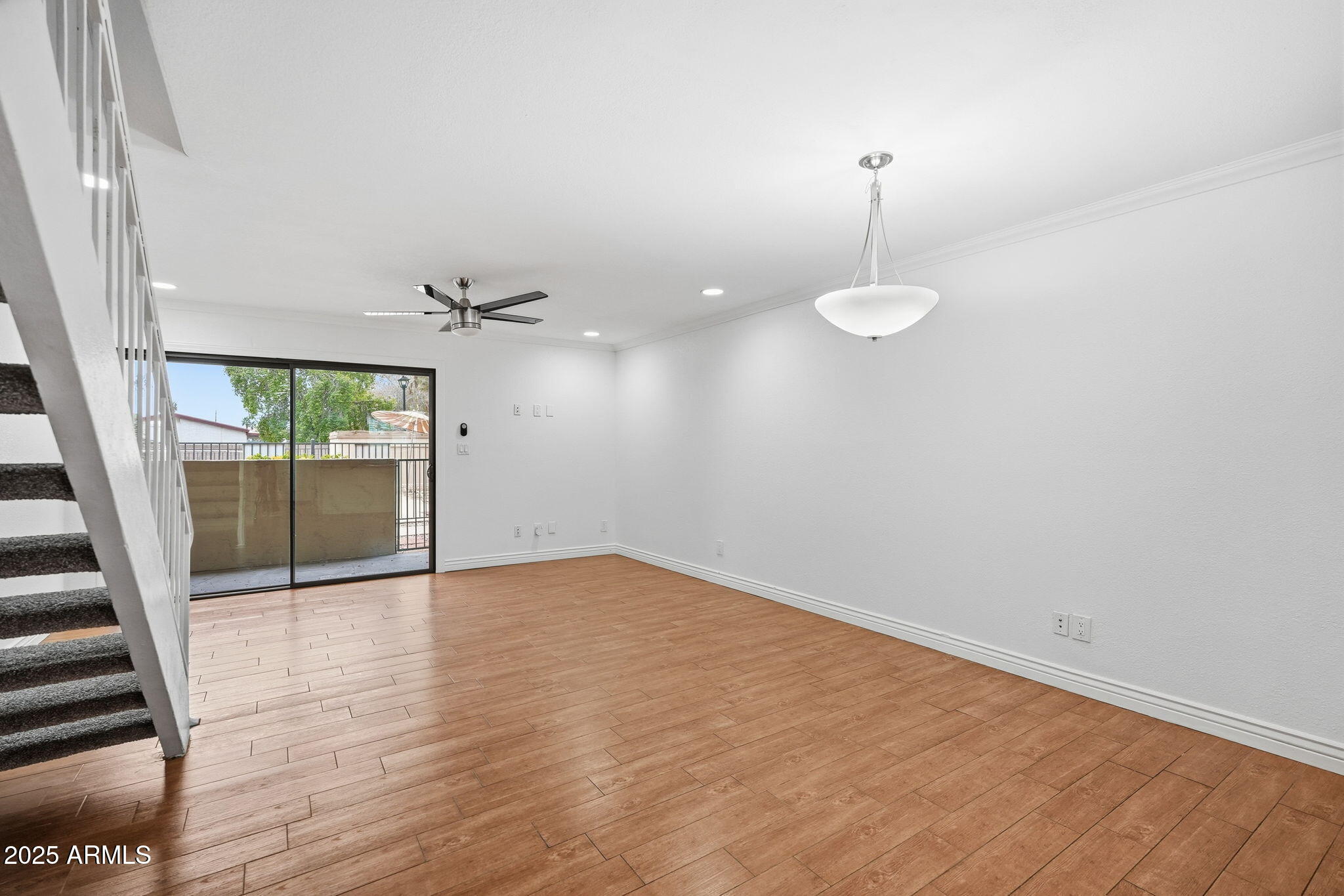 715 South Ext Road, Unit 16 Mesa, AZ 85210 - Photo 5 of 30 005_ListerPros