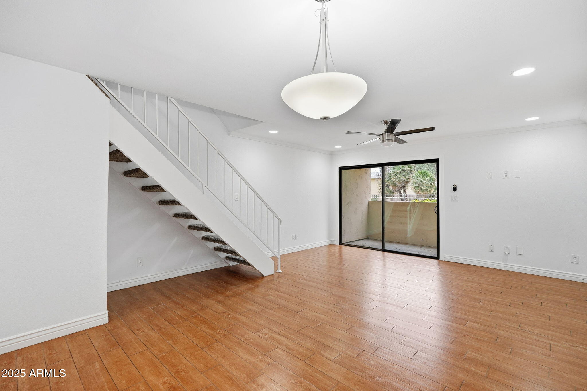 715 South Ext Road, Unit 16 Mesa, AZ 85210 - Photo 6 of 30 006_ListerPros