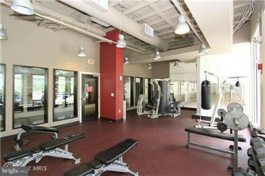 355 I Street Southwest, Unit S406 Washington, DC 20024 - Photo 4 of 18 Community