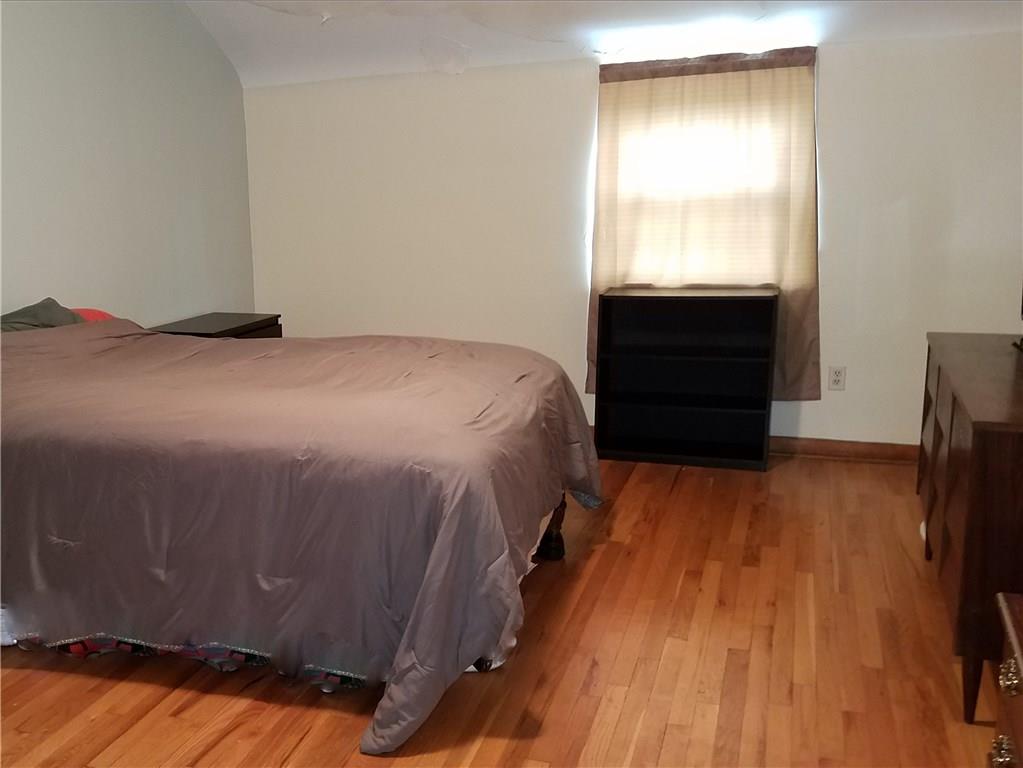 170 Hinkel Road Pittsburgh, PA 15229 - Photo 9 of 25 Master bedroom has a large walk-in closet.
