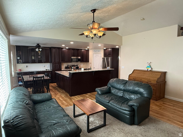 1428 South 730 W Street Payson, UT 84651 - Photo 4 of 31
