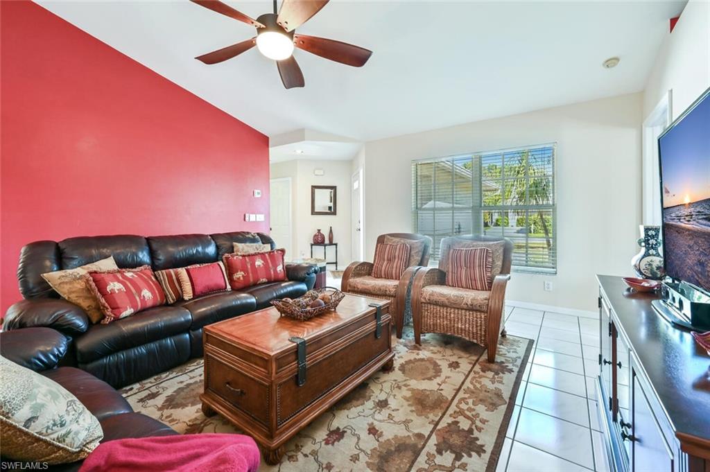 1250 Rordon Avenue Naples, FL 34103 - Photo 4 of 33 Gallery Image 4