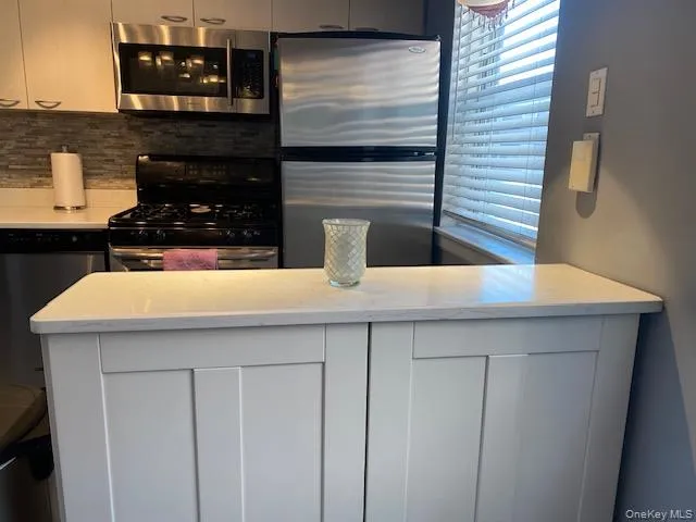 $319,900 | 245-17 76th Avenue, Unit 1 | Glen Oaks