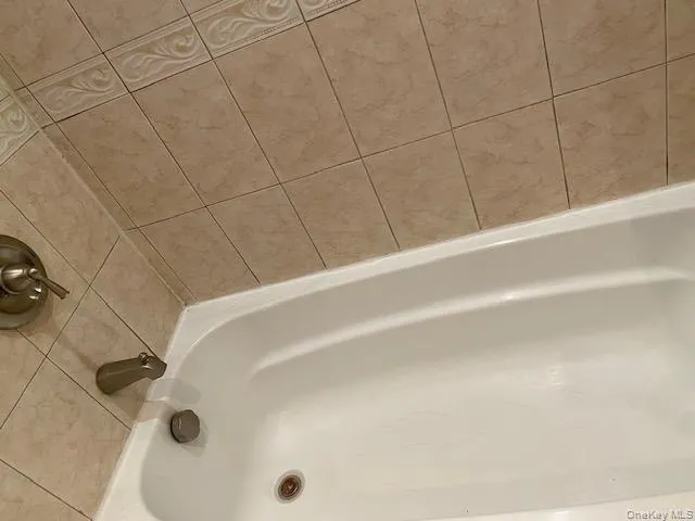 $319,900 | 245-17 76th Avenue, Unit 1 | Glen Oaks